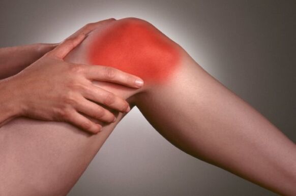 Self-massage of the knees for joint pain during pregnancy